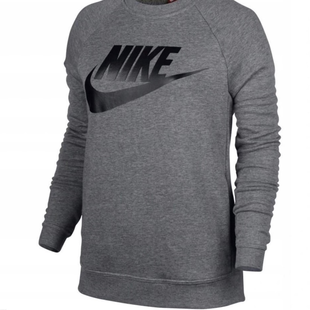 Women’s Nike Rally crewneck sweatshirt
